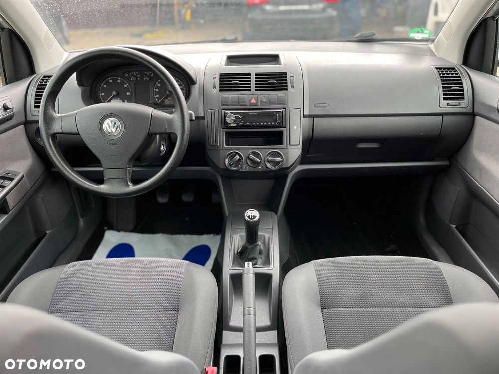 Volkswagen Polo 1.2 Comfortline - 22