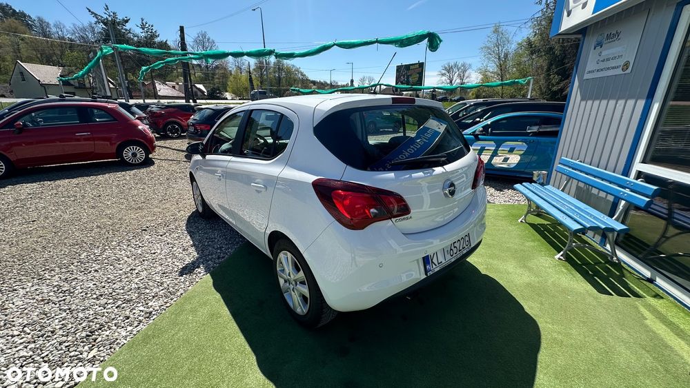 Opel Corsa 1.4 16V Cosmo - 4