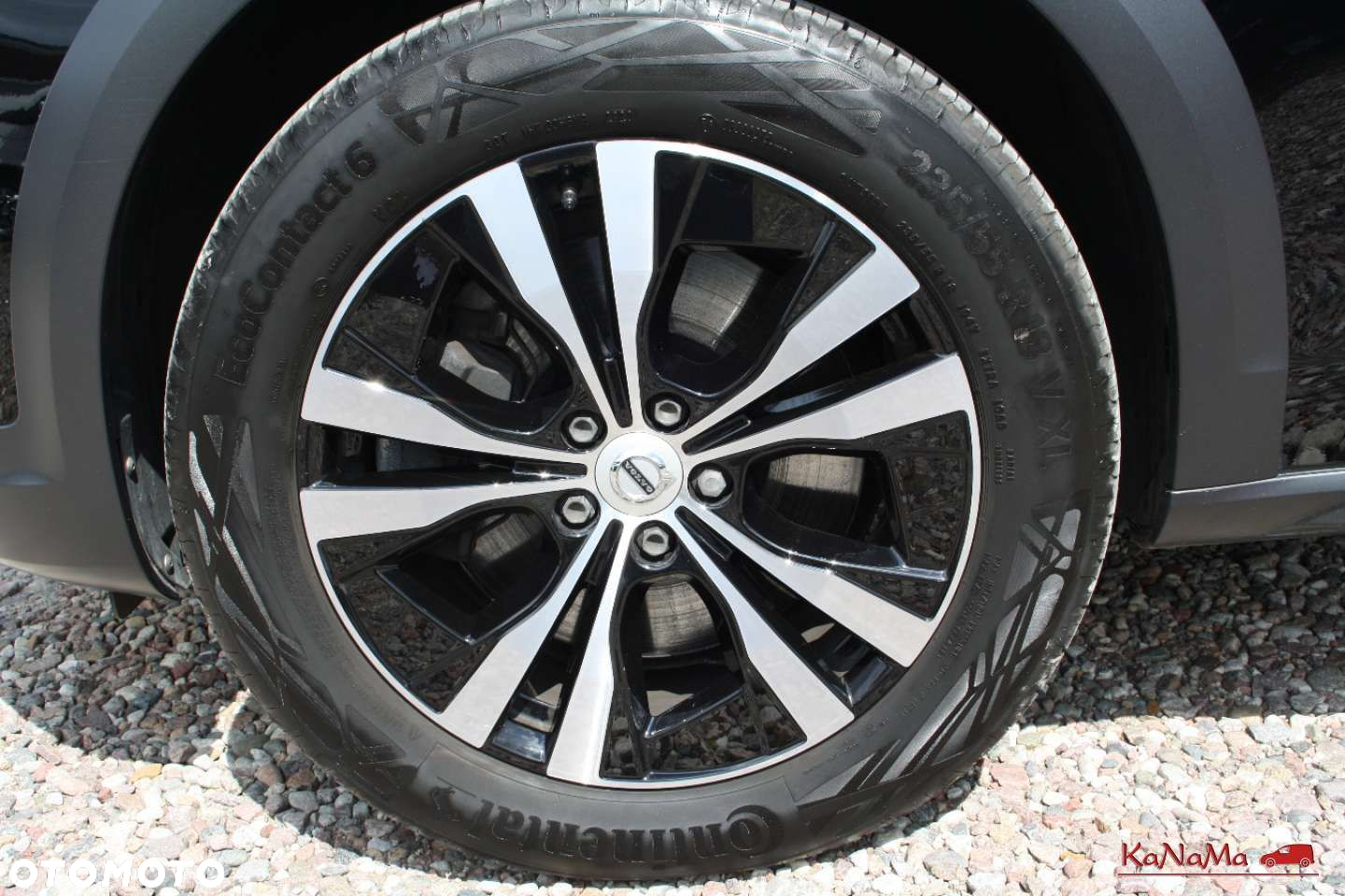 Volvo V90 Cross Country - 39