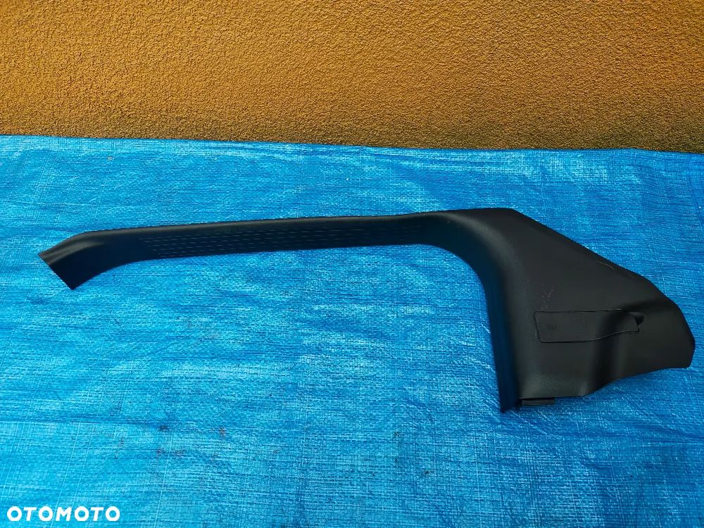 Mercedes W166 GLE Osłona Progu Prawa Lewa Przód A1666800035 A1666800135 - 2