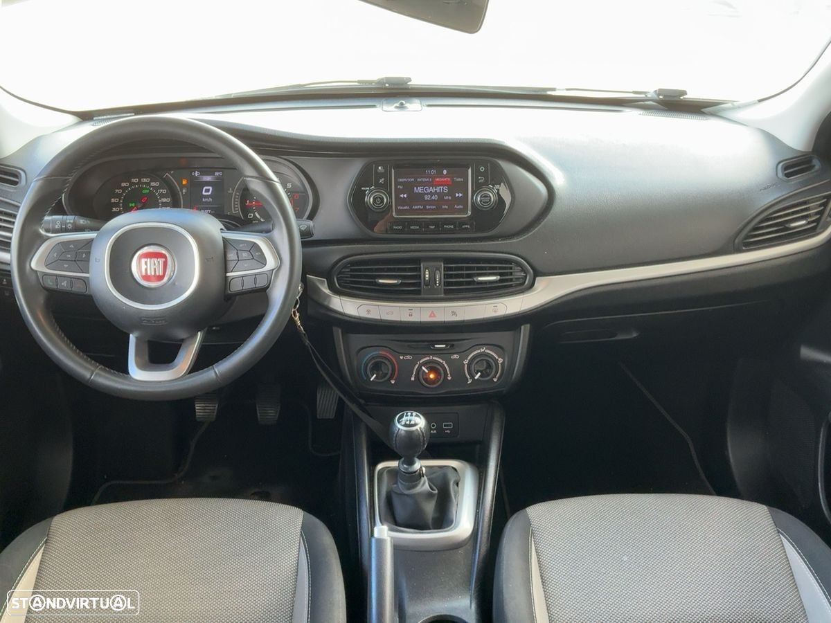 Fiat Tipo Sedan 1.4 Easy - 5