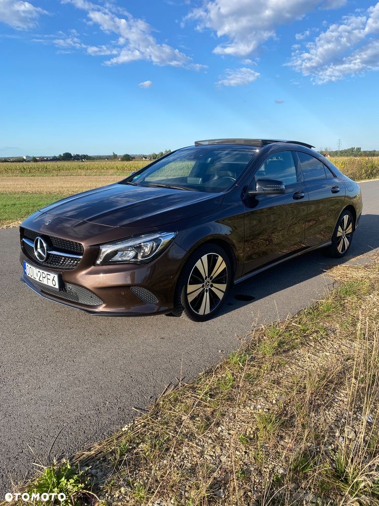Mercedes-Benz CLA 180 - 13