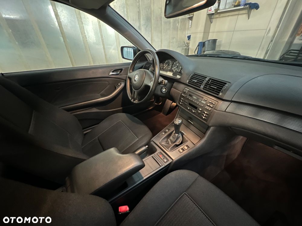 BMW Seria 3 318 Ci - 29
