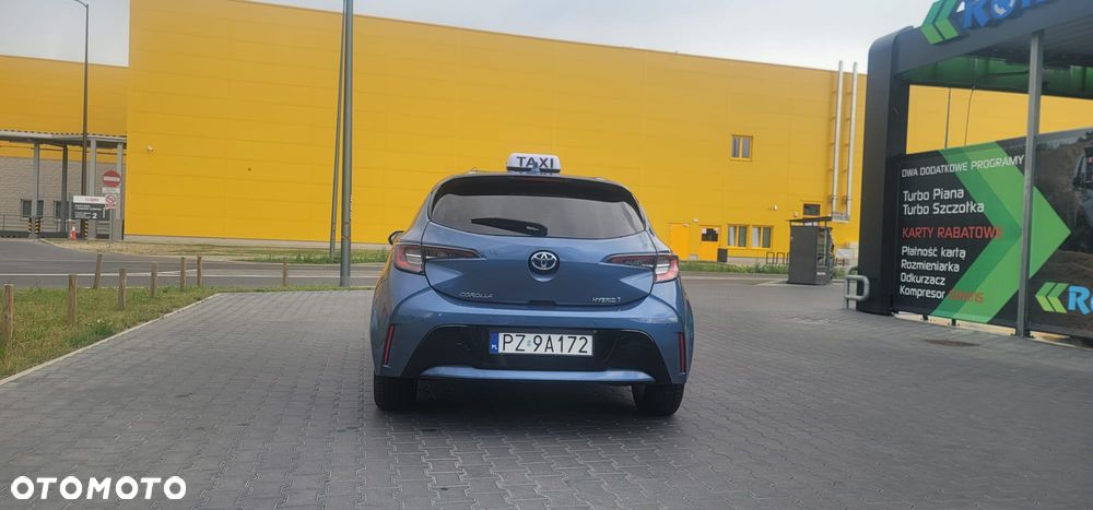 Toyota Corolla - 10