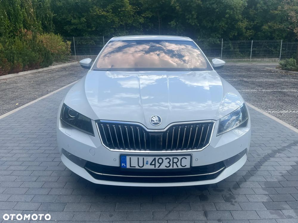 Skoda Superb 2.0 TDI L&K DSG - 7