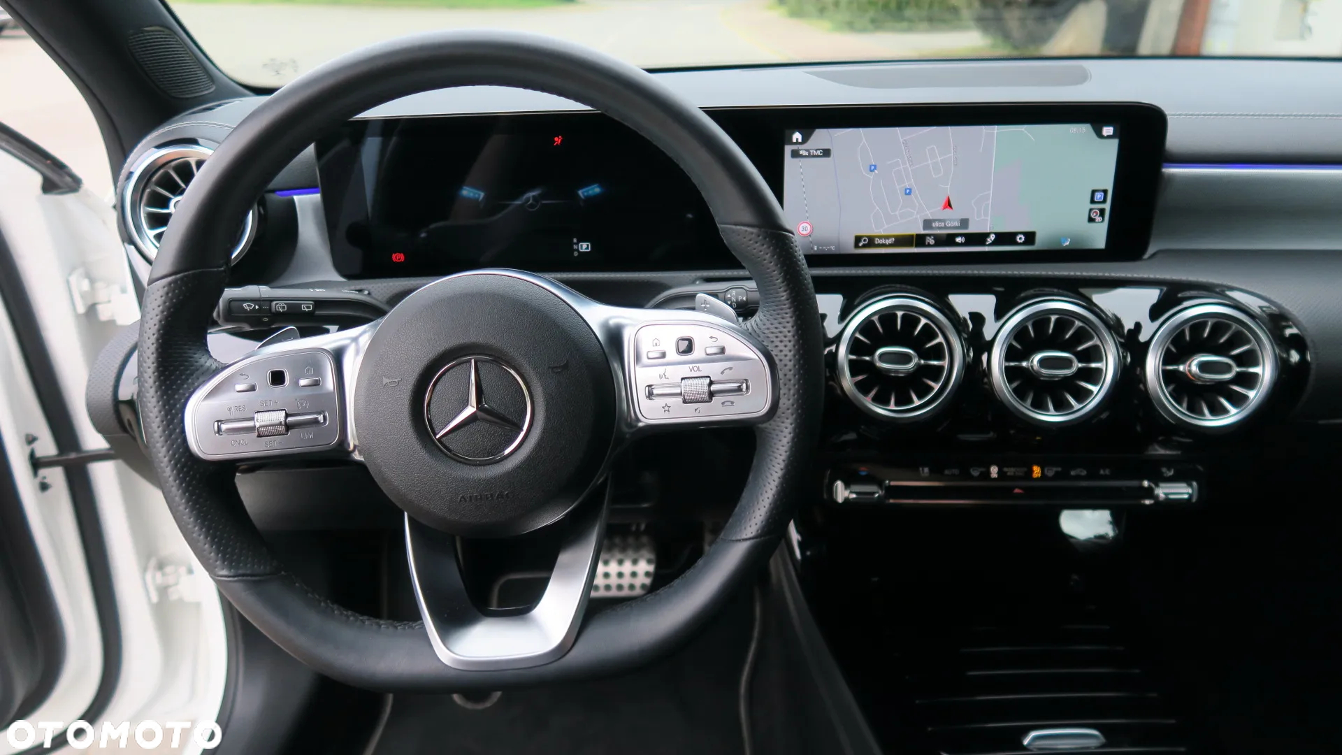 Mercedes-Benz Klasa A 180 7G-DCT Progressive Advanced - 23