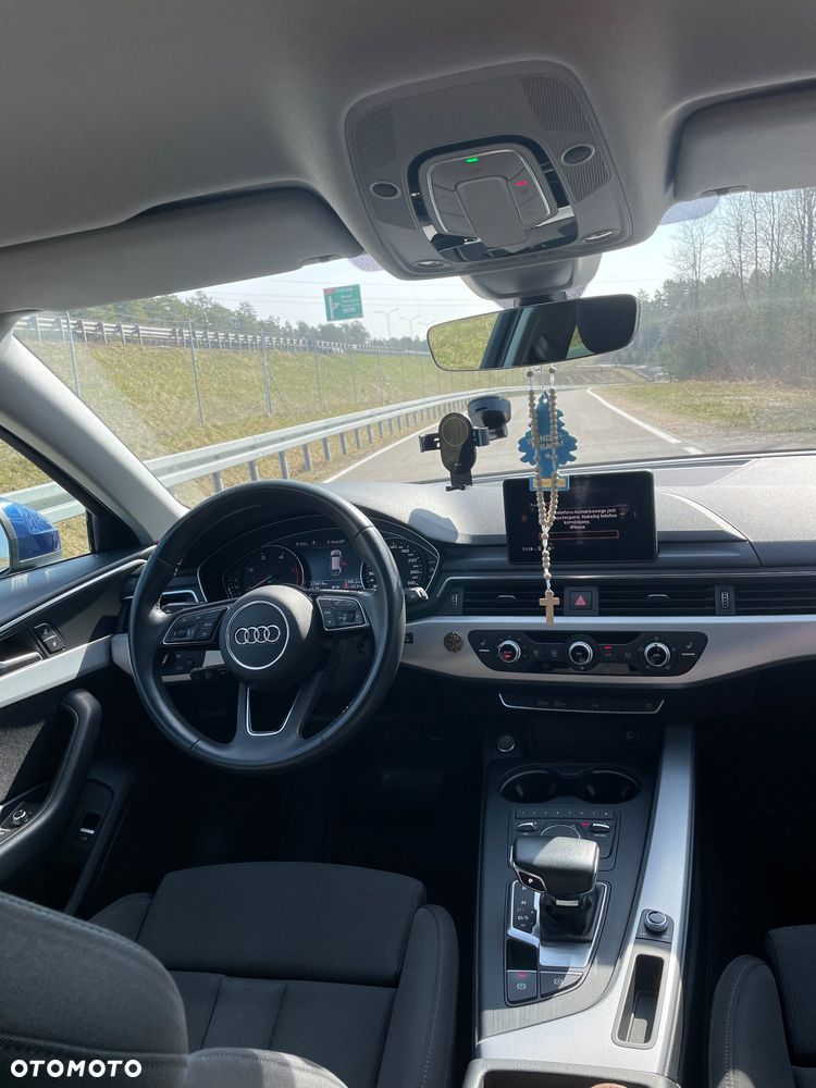 Audi A4 Avant 2.0 TDI S tronic - 19