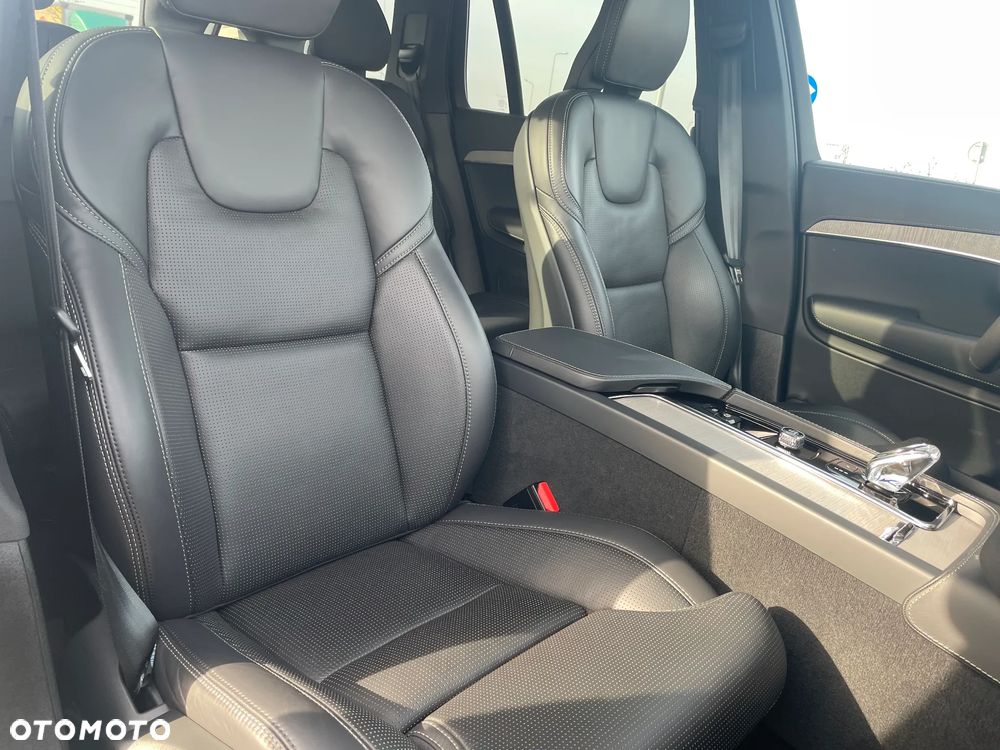 Volvo XC 90 - 10