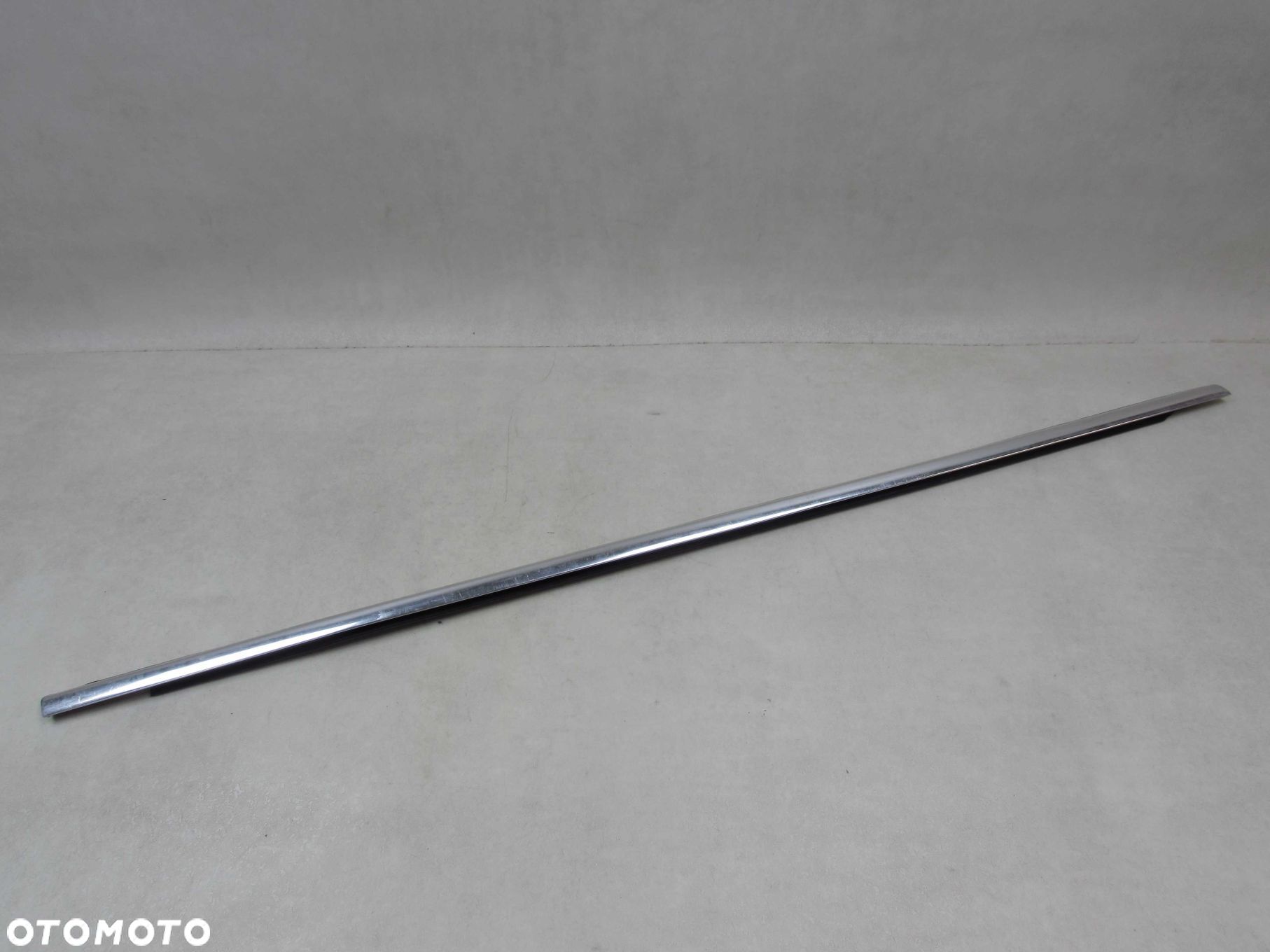 VW PASSAT B7 LISTWA ZGARNIAJACA DRZWI CHROM LEWY PRZOD 3AA837476A 10-15 - 1