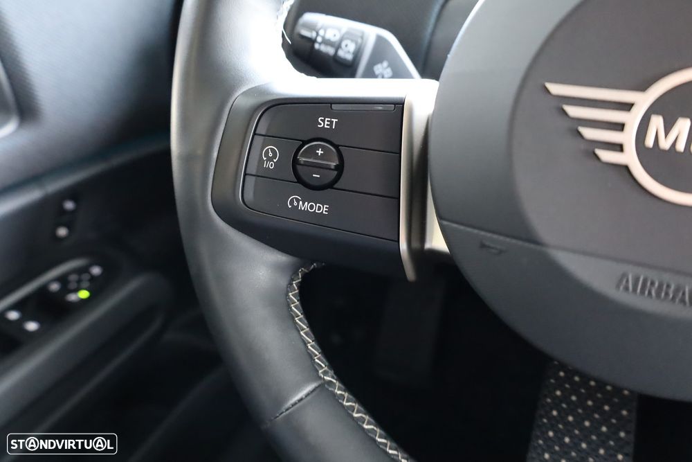 MINI Countryman E Classic M - 23