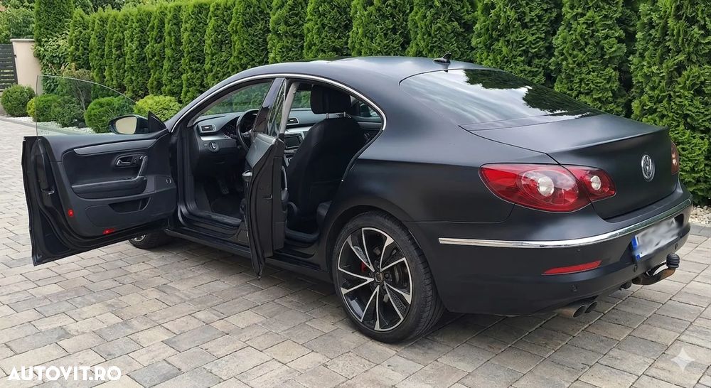 VOLKSWAGEN Passat CC
