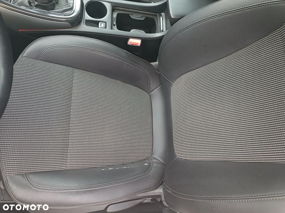 Opel Astra 2.0 CDTI Sport - 17