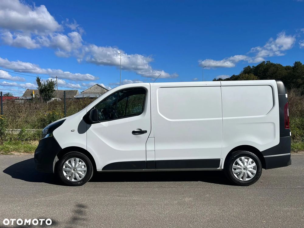 Opel Vivaro - 2