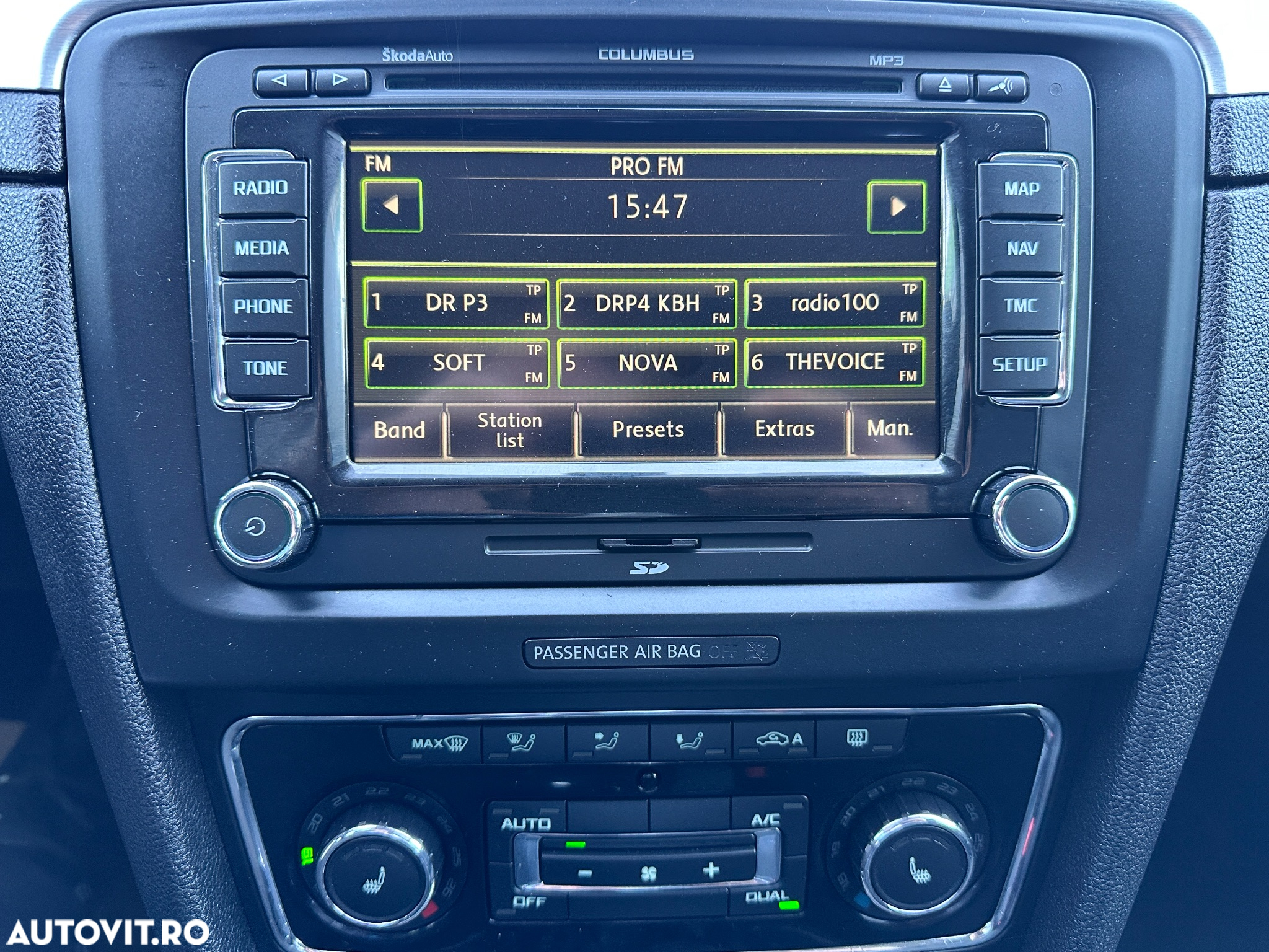 Skoda Superb Combi 2.0 TDI DSG Ambition - 35