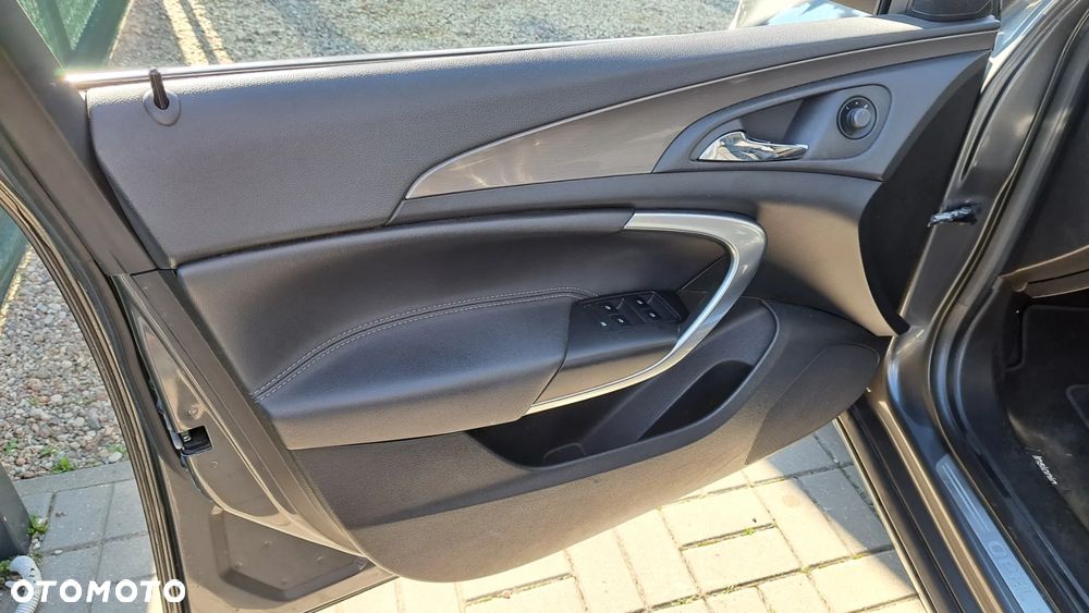 Opel Insignia 2.0 Turbo Automatik Edition - 16