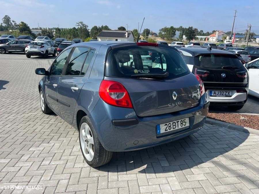 Renault Clio 1.5 dCi Confort - 4