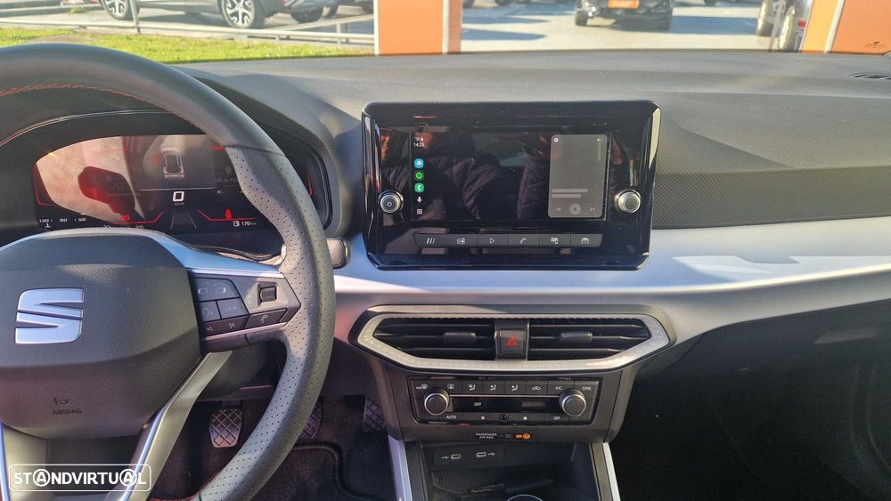 SEAT Arona 1.0 TSI FR - 9