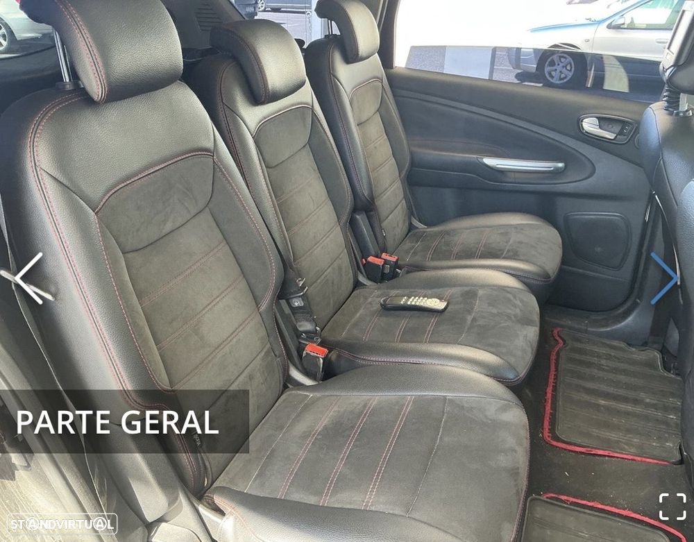 Ford S-Max 2.0 TDCi Titanium 7L - 5