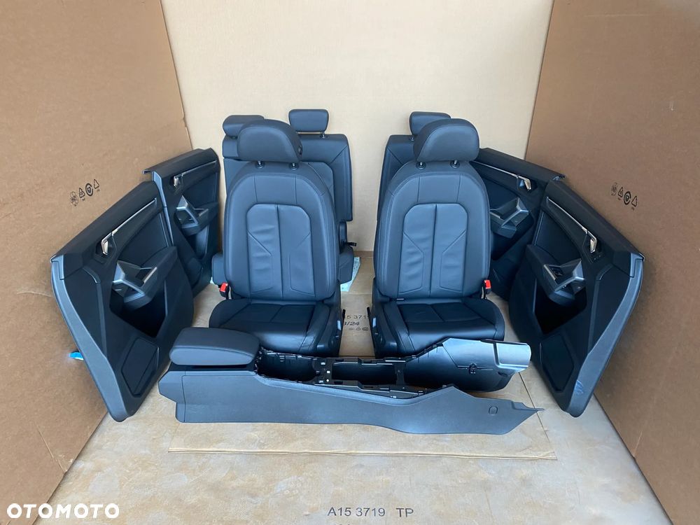 Audi Q3 83A kompletny środek Fotel fotele kanapa skóra boczki czarne 26km - 1