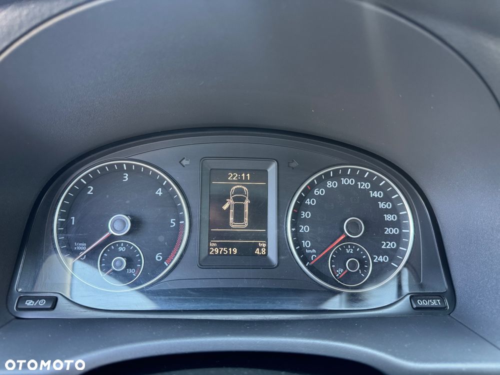 Volkswagen Caddy Comfortline - 19