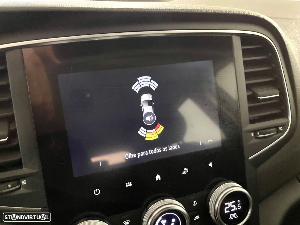 Renault Mégane Sport Tourer 1.3 TCe Limited - 21