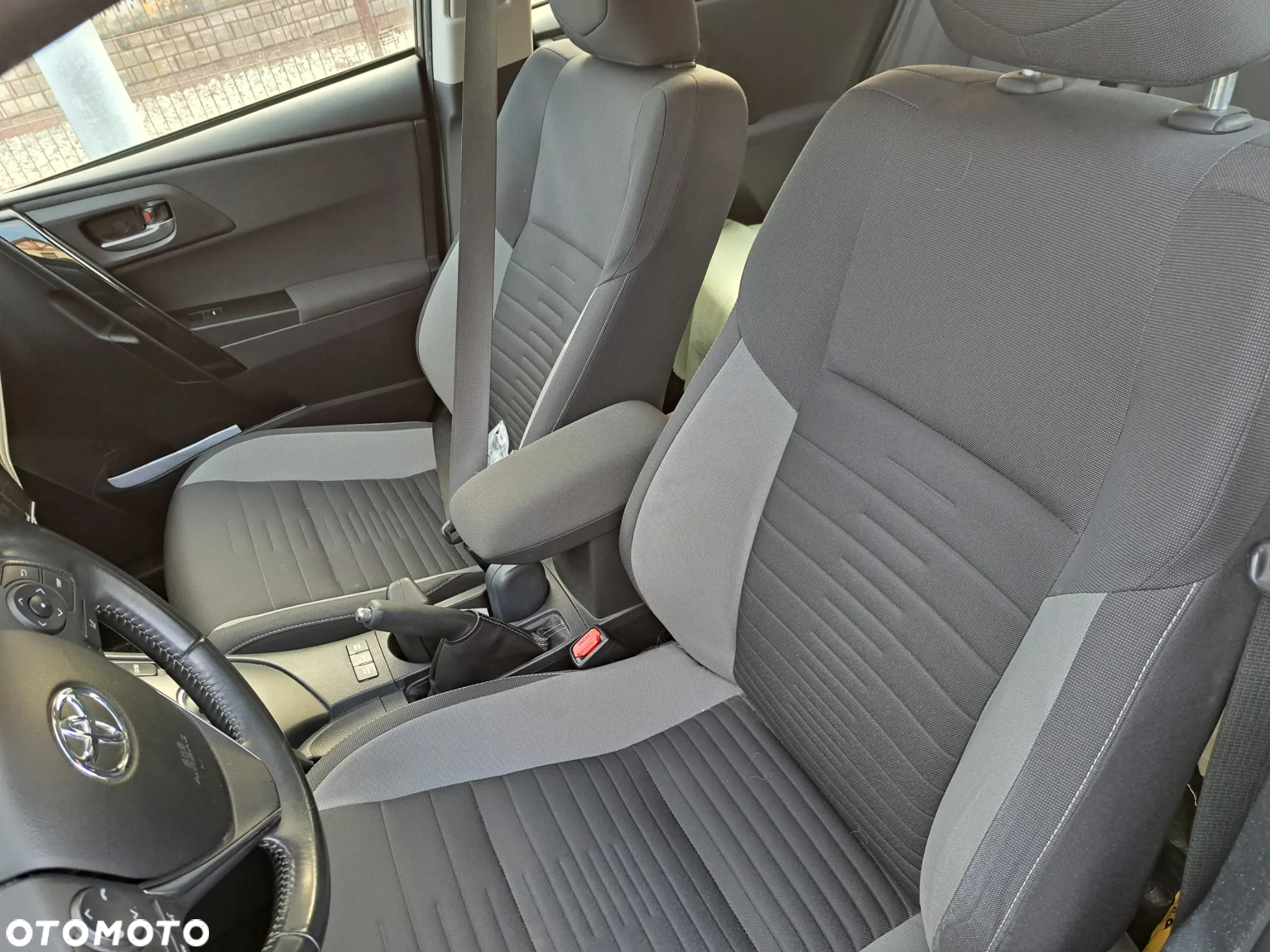 Toyota Auris - 21