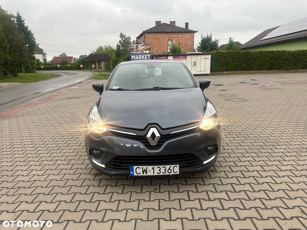 Renault Clio 1.2 16V Limited - 12