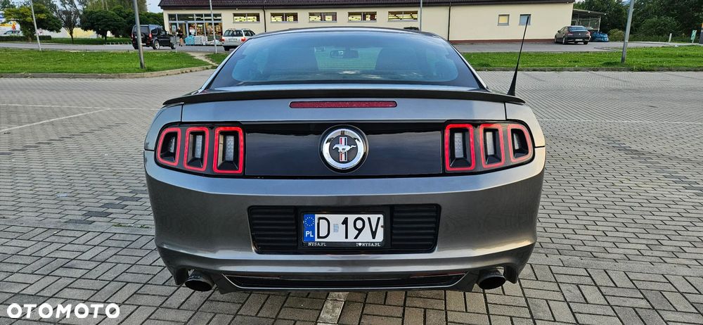 Ford Mustang 3.7 V6 Premium - 15