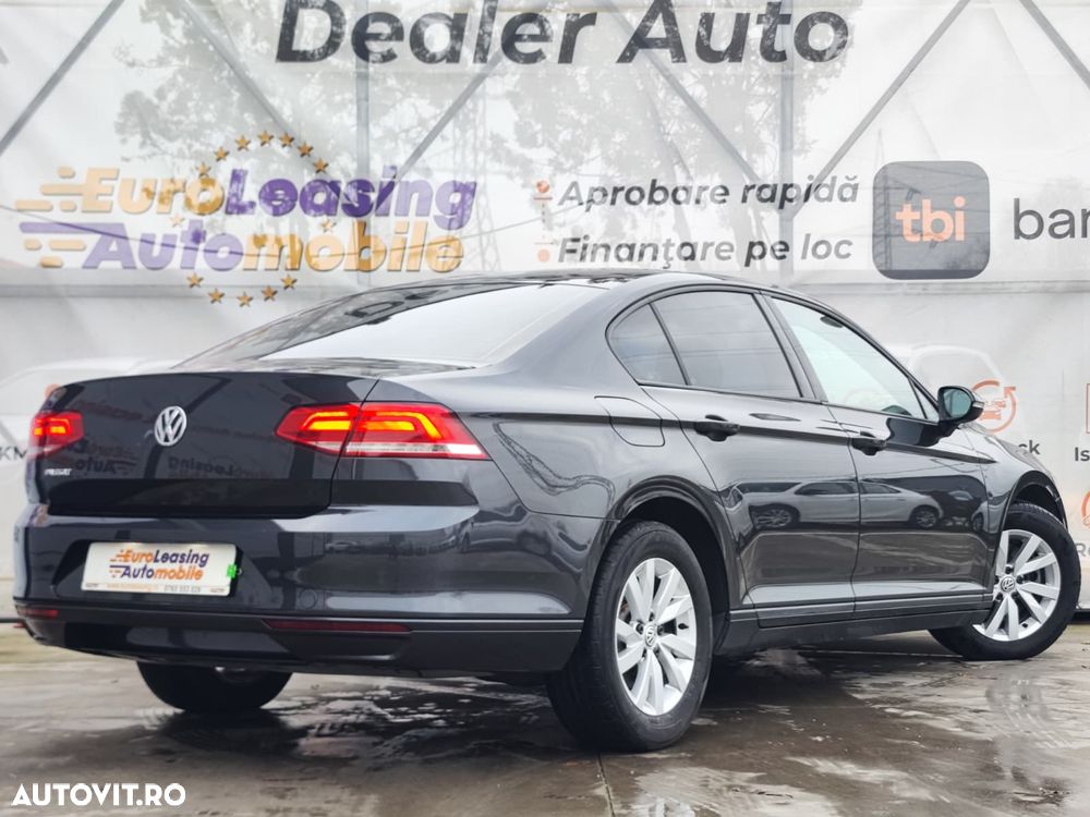 Volkswagen Passat - 8