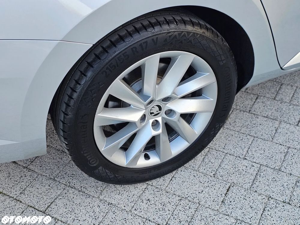 Skoda Superb 1.5 TSI Ambition - 36