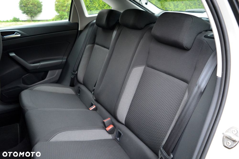 Volkswagen Taigo 1.0 TSI OPF Life - 20