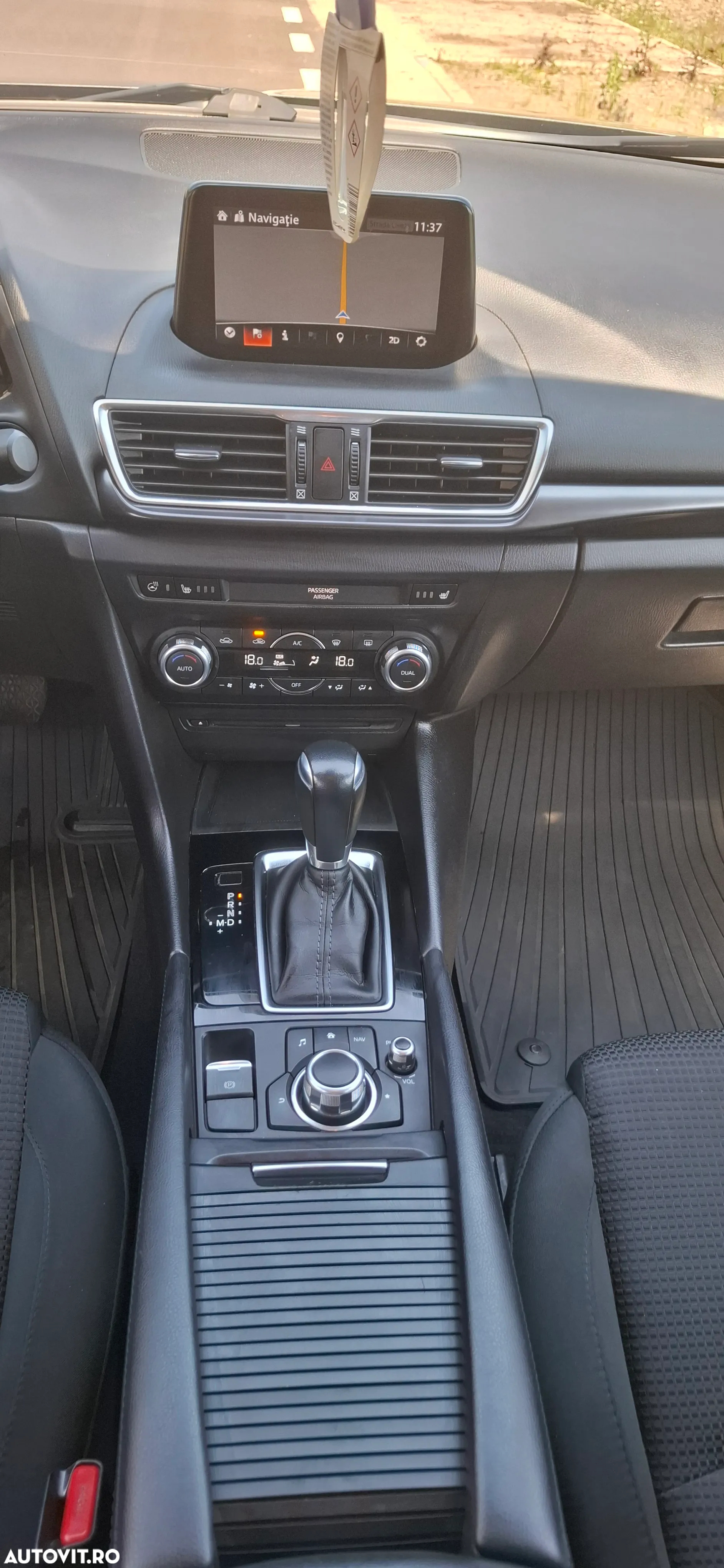 Mazda 3 SKYACTIV-D 150 Automatik Sports-Line - 9