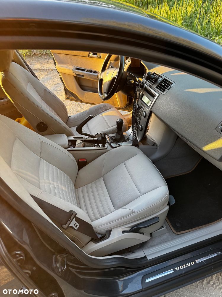 Volvo V50 2.0D - 6