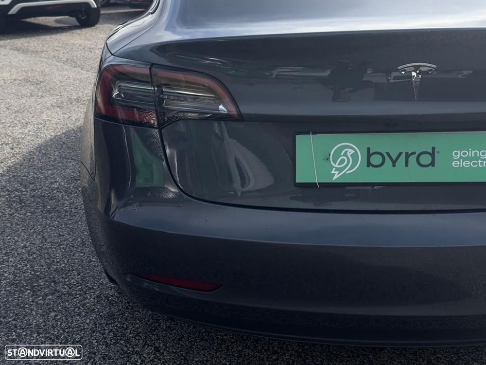 Tesla Model 3 Long-Range Dual Motor AWD - 12