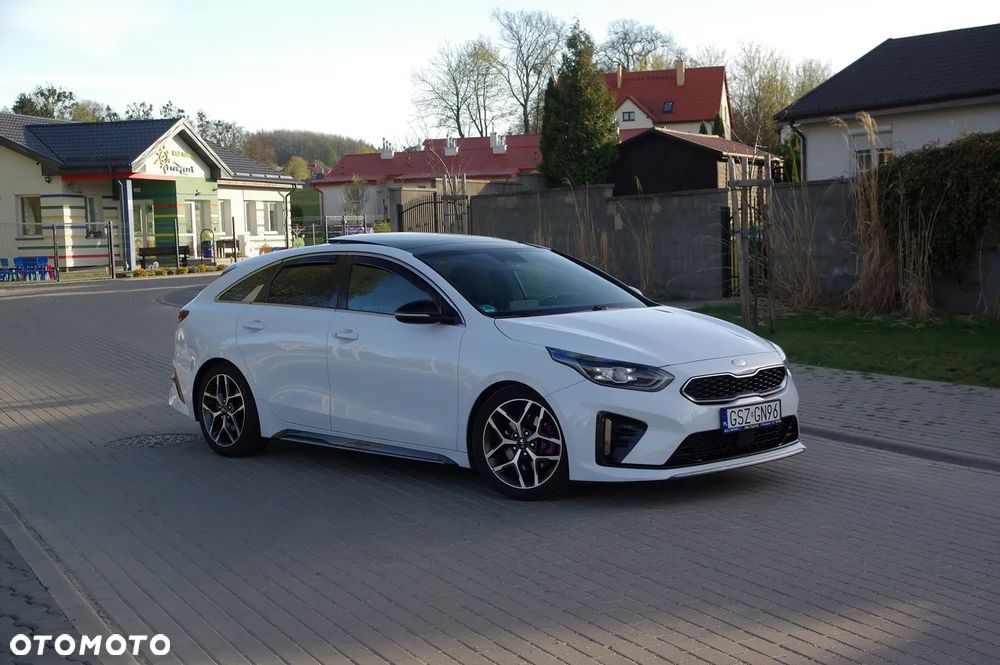 Kia ProCeed 1.6 CRDi DCT7 SCR GT LINE - 17