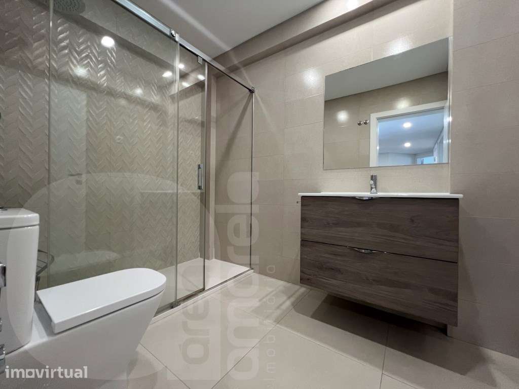 Apartamento T3 totalmente remodelado, Quinta Da Marialva, Corroios - Grande imagem: 5/10