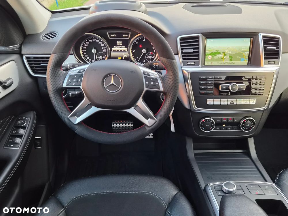 Mercedes-Benz ML 350 BlueTEC 4-Matic - 7