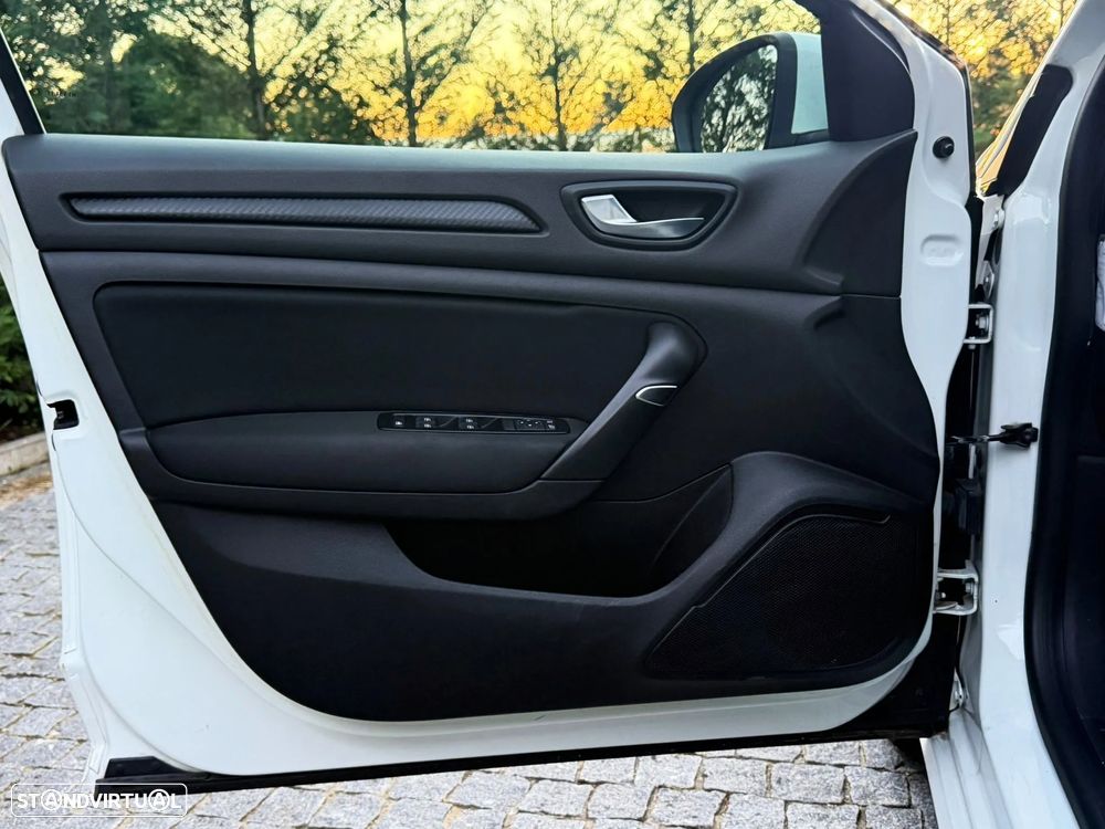 Renault Mégane Sport Tourer ENERGY dCi 110 INTENS - 10