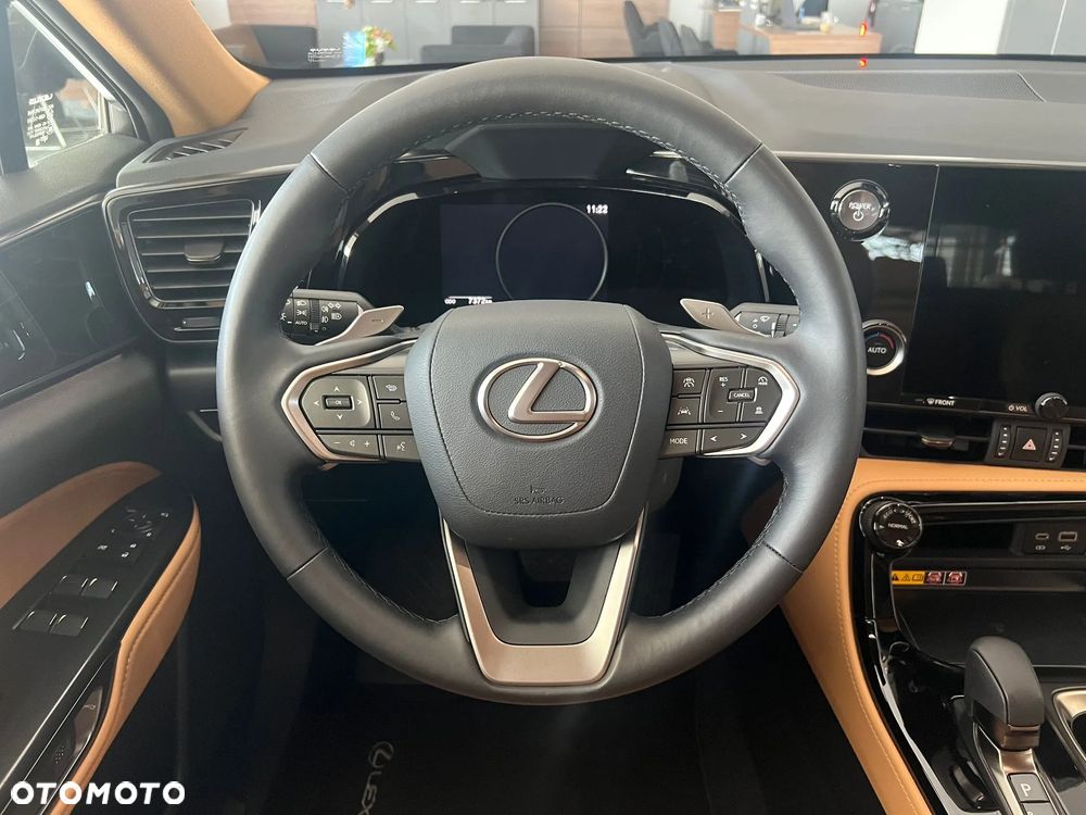 Lexus NX 350h Prestige 2WD - 15