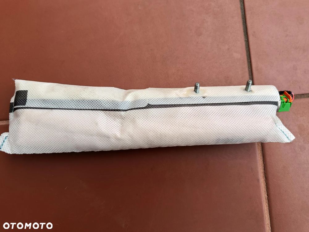 MERCEDES W207 PODUSZKA FOTELA PRAWA PRAWEGO 2078600402 - 3