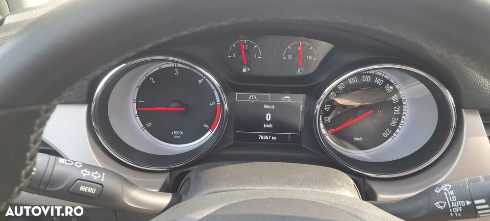 Opel Astra 1.6 CDTI ECOTEC Enjoy - 4