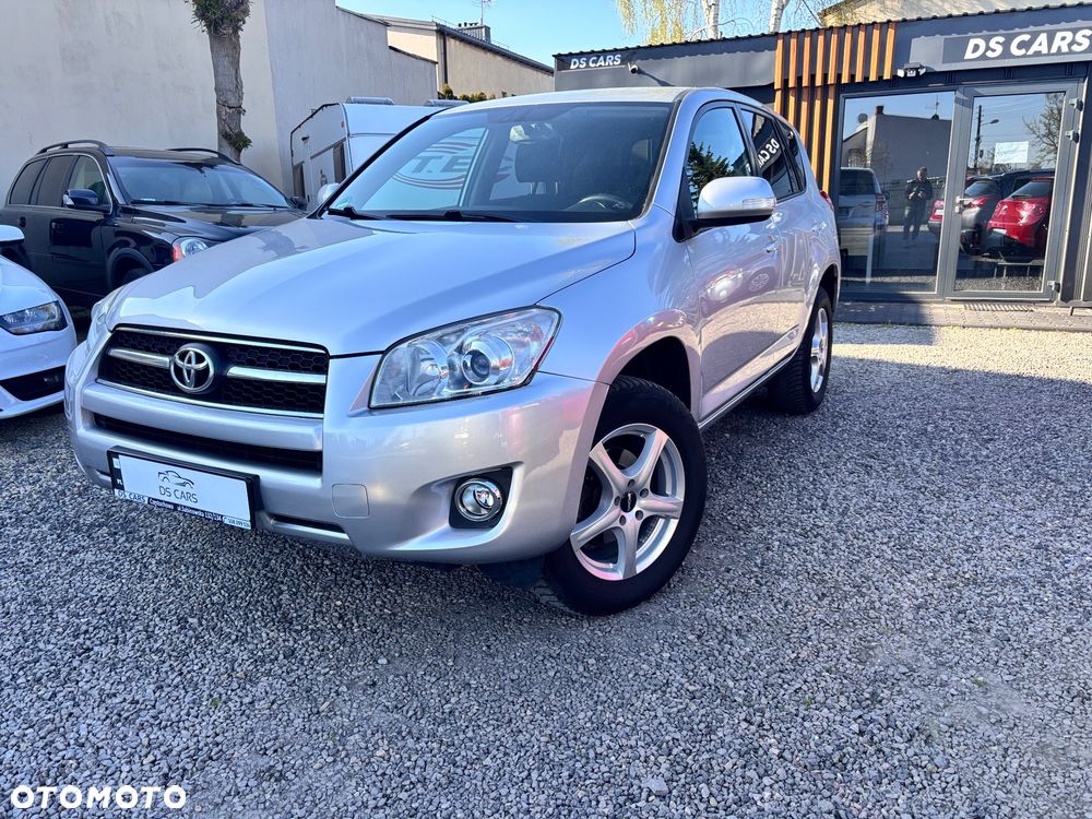 Toyota RAV4 2.0 4x2 - 12