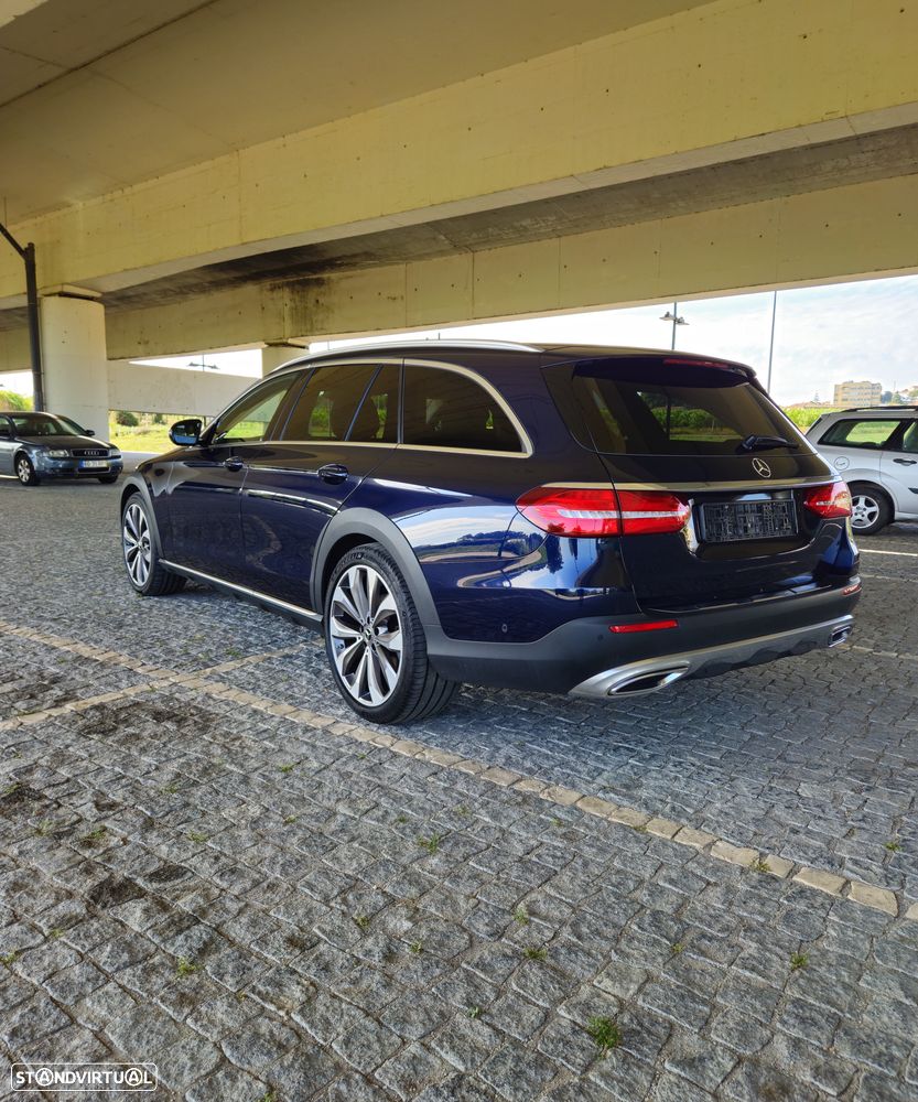 Mercedes-Benz E 220 d 4Matic All-Terrain 9G-TRONIC Exclusive - 6