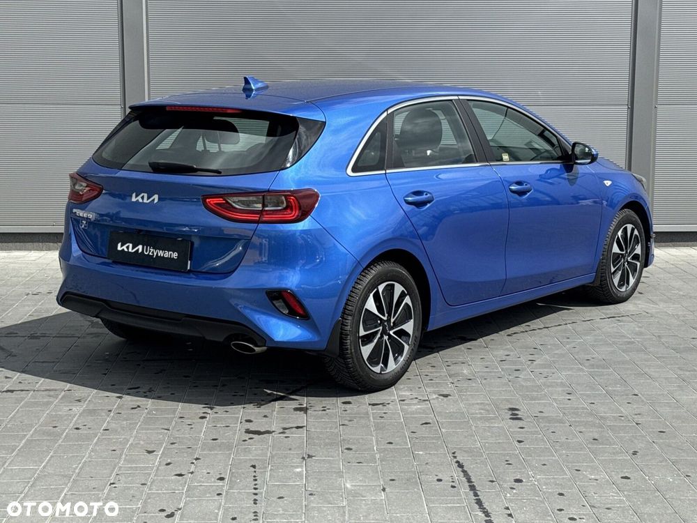 Kia Ceed 1.5 T-GDI M - 10