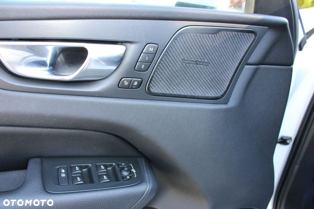 Volvo XC 60 - 20