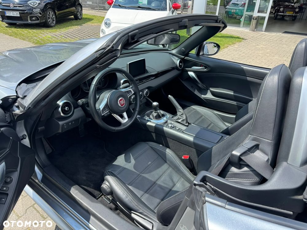 Fiat 124 Spider 1.4 MultiAir Turbo Lusso - 11