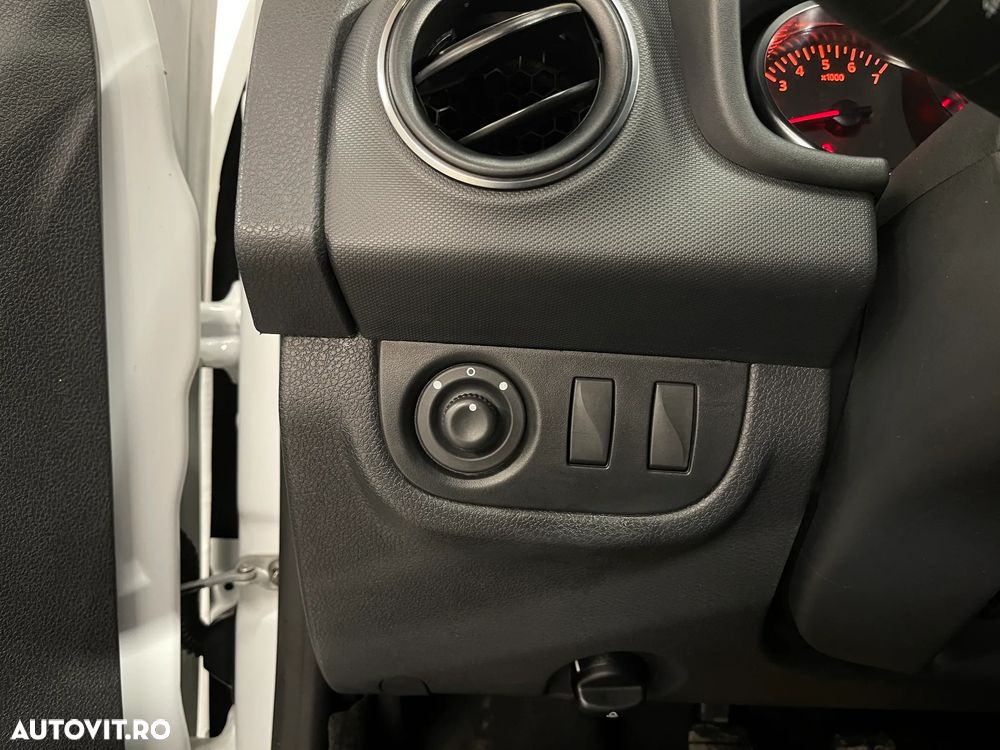 Dacia Logan MCV 1.5 Blue dCi Laureate - 18