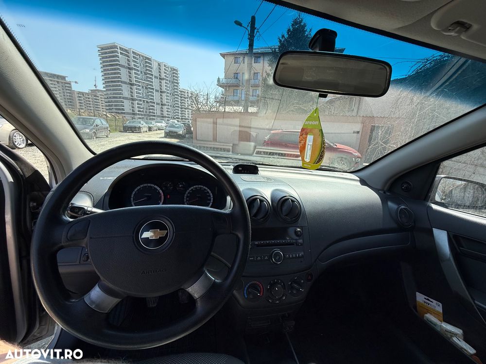 Chevrolet Aveo 1.4 16V LT - 6
