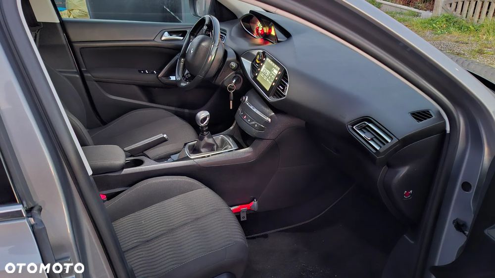 Peugeot 308 BlueHDi FAP 120 Stop&Start Allure - 6