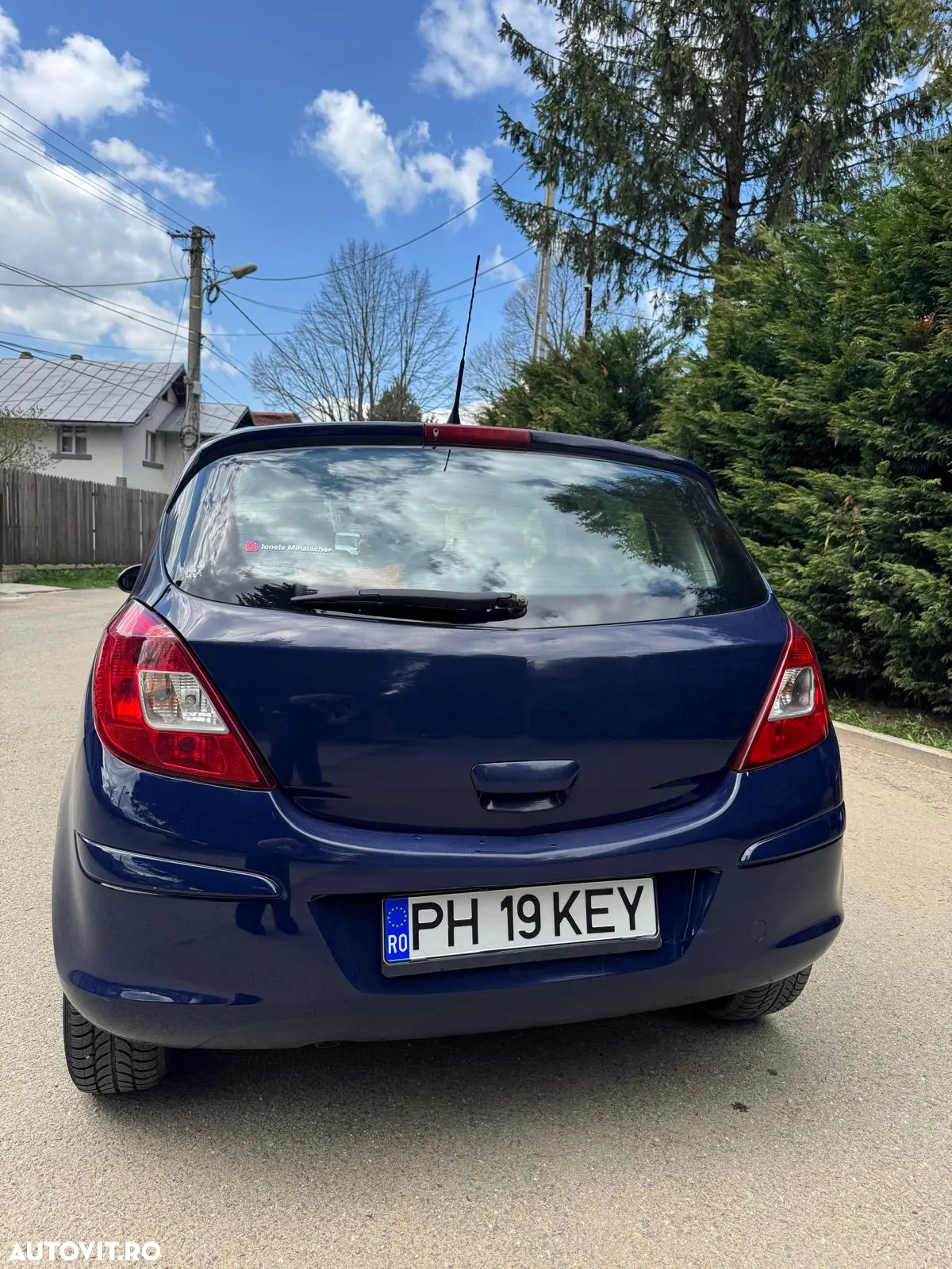 Opel Corsa - 2